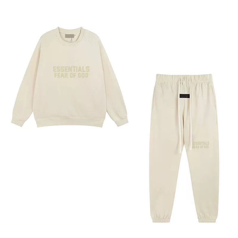 Essentials Crewneck & Sweatpants Set — Cream